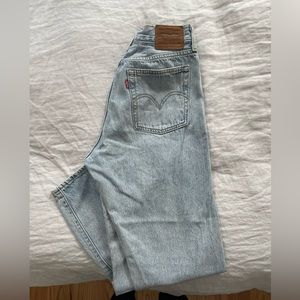Levi’s 501 cropped jeans